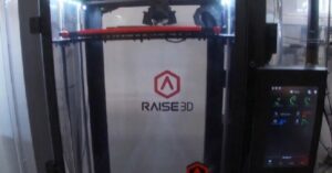 How Team Dynamics Print the BTCC Car Parts with Raise3D Pro2 Plus 5